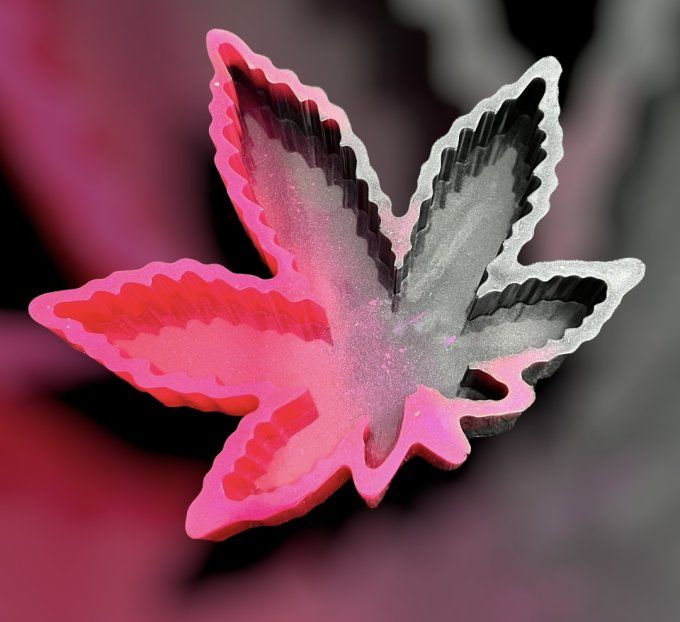 Cendrier Feuille de Cannabis à personnaliser 